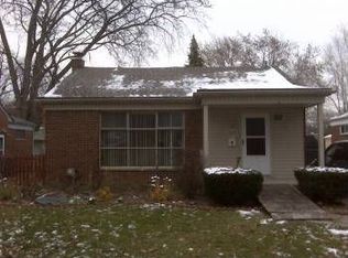 24648 Roanoke Ave, Oak Park, MI 48237