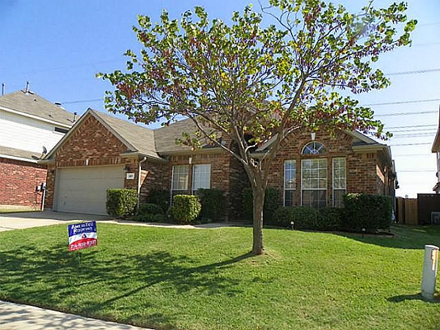 1st image of 307 Larkspur Ct
