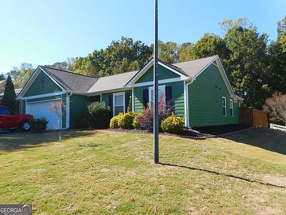 2nd image of 206 Brookstone Trl