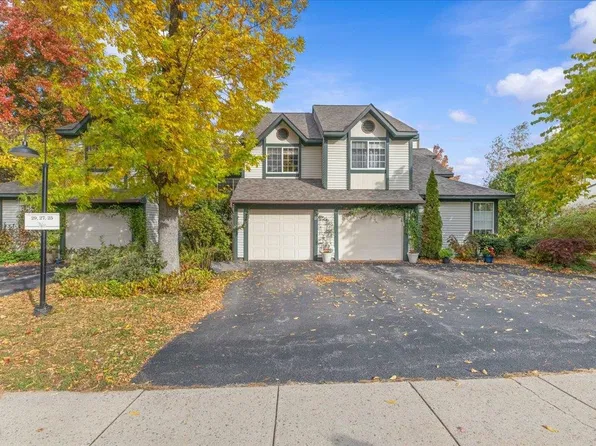 27 Lake Forest Drive #27, Burlington, VT 05401