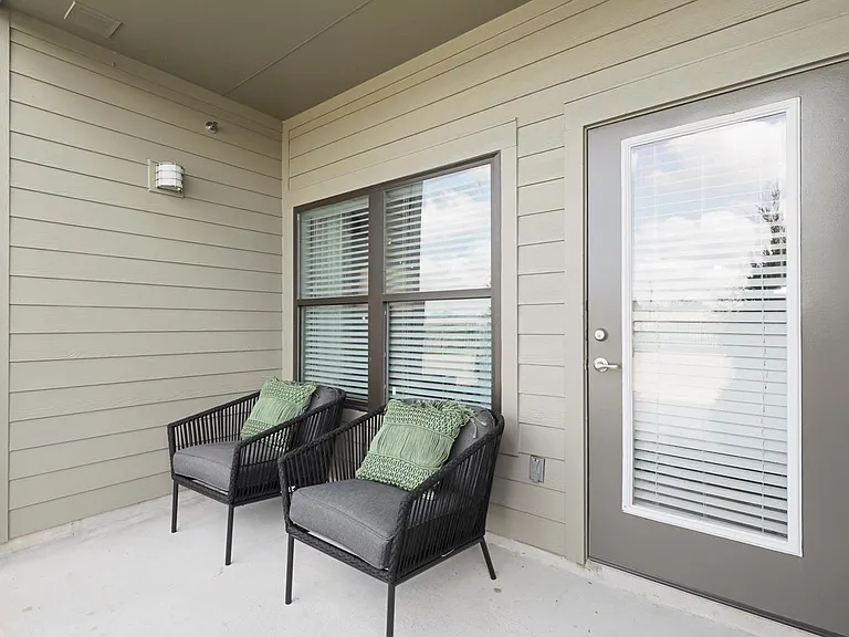 9123 Crescent Clover Dr — Photo 21