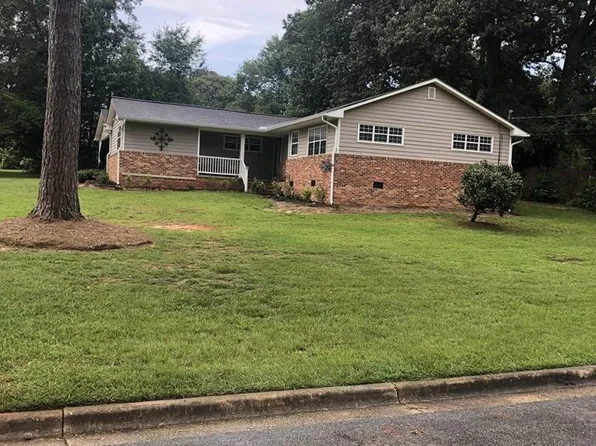 505 Valley Dr, Americus, GA 31709