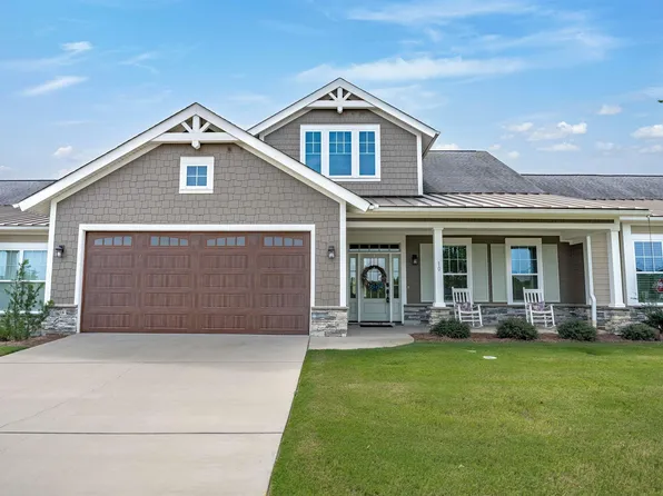 10 Sag Harbor Dr, Elgin, SC 29045