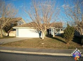 3400 35th St W, Rosamond, CA 93560