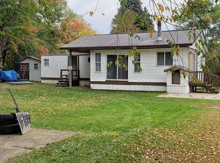 4889 Parker St, Coral, MI 49322