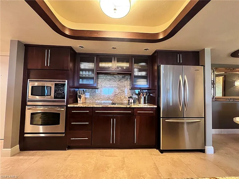 5601 Turtle Bay Dr #602 — Photo 4