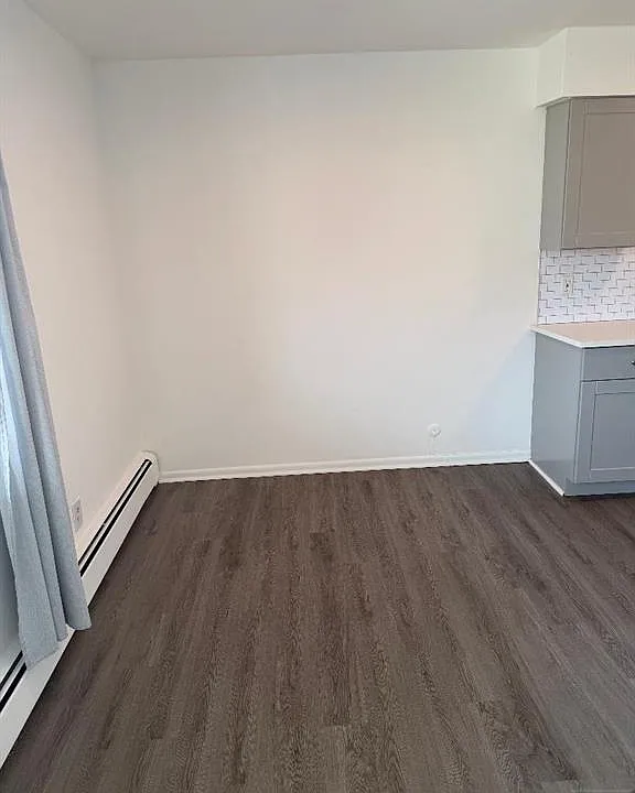 206 Riverview Pl #9