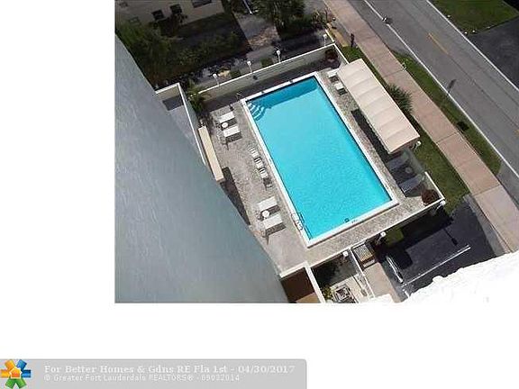 4th image of 2200 NE 33rd Ave APT 7E