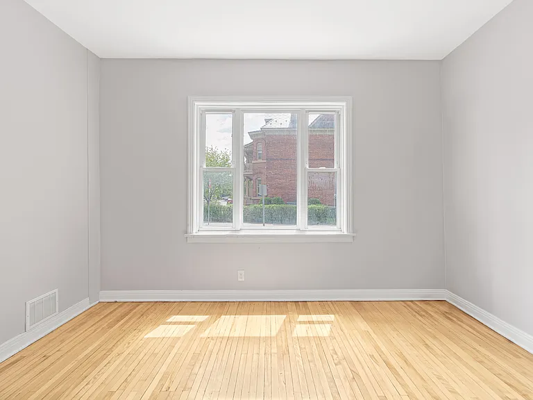 481 Besserer St #1 — Photo 35
