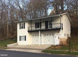 12 Diagonal St, Savanna, IL 61074