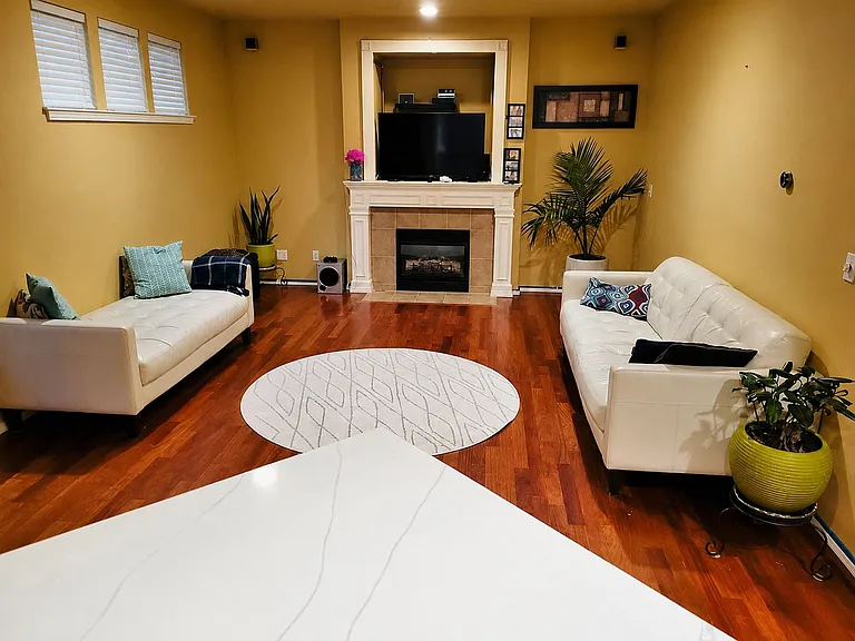 23022 SE 13th Way — Photo 3