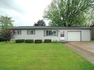 1012 Mildred Ave, Edgerton, WI 53534
