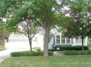 1617 W Koenig St, Grand Island, NE 68801