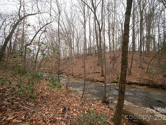 3rd image of 351 York Spann Rd