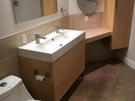 3rd image of 1700 NW North River Dr APT 604