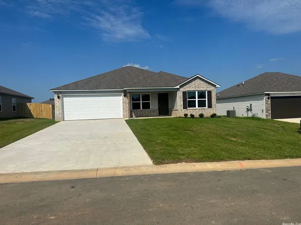 5104 Red Fox Trl, Bauxite, AR 72011