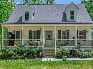 668 Signboard Rd, Bumpass, VA 23024