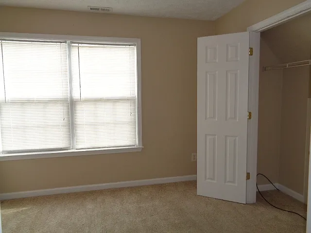 308 Schoolhouse Ct — Photo 13