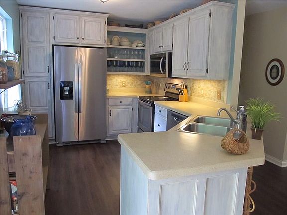 4th image of 149 Hardwood Dr