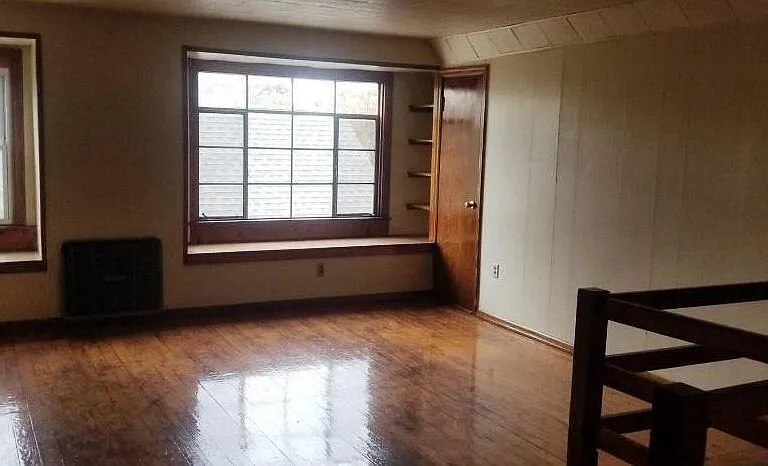 125 N 2nd St #4 — Photo 2