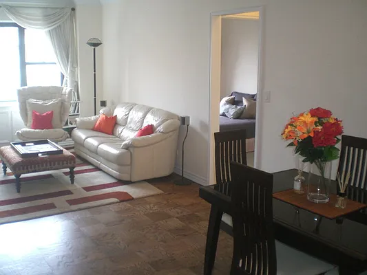 Sold by Barlavi Inc. | media 2