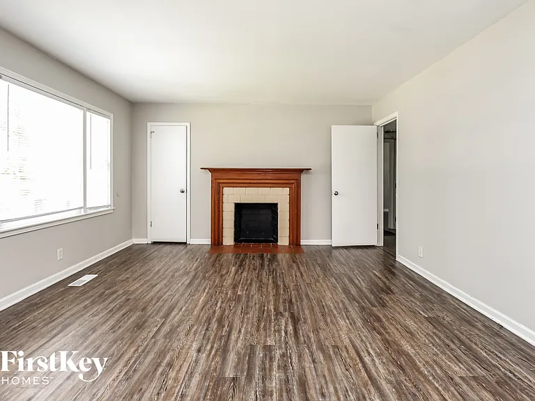 337 Mignon Ave — Photo 3