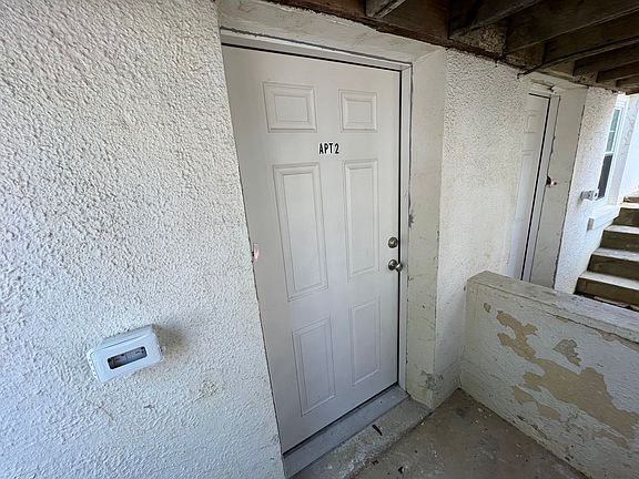 3rd image of 182-192 Broad St #B-1ba-600sqft