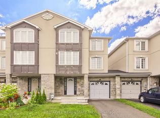 176 Matthew Boyd Cres, Newmarket, ON L3X 3C7