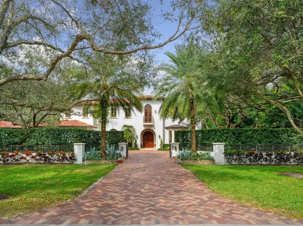 5865 SW 96th St, Pinecrest, FL 33156