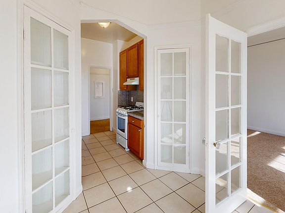 3rd image of 1395 Golden Gate Ave APT 506