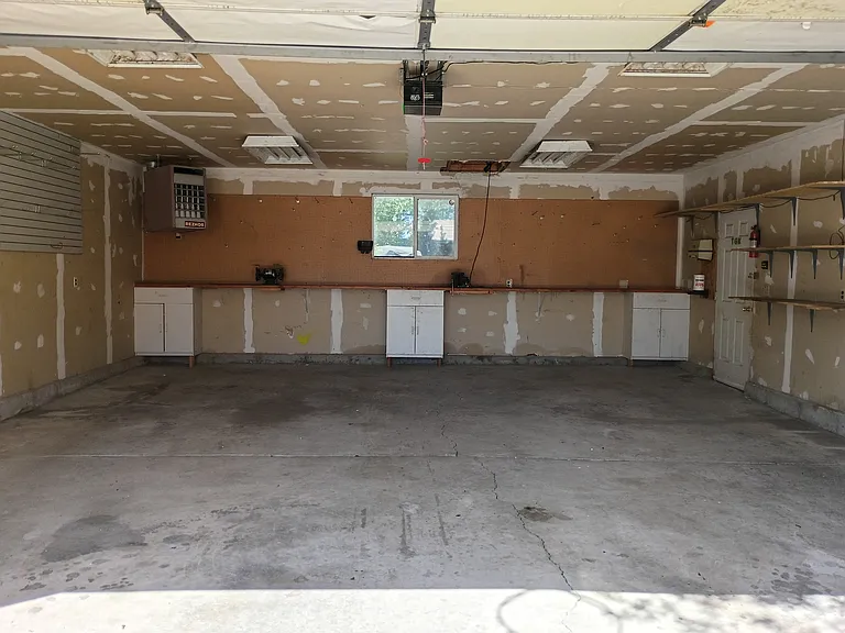 7794 S Pioneer St — Photo 24