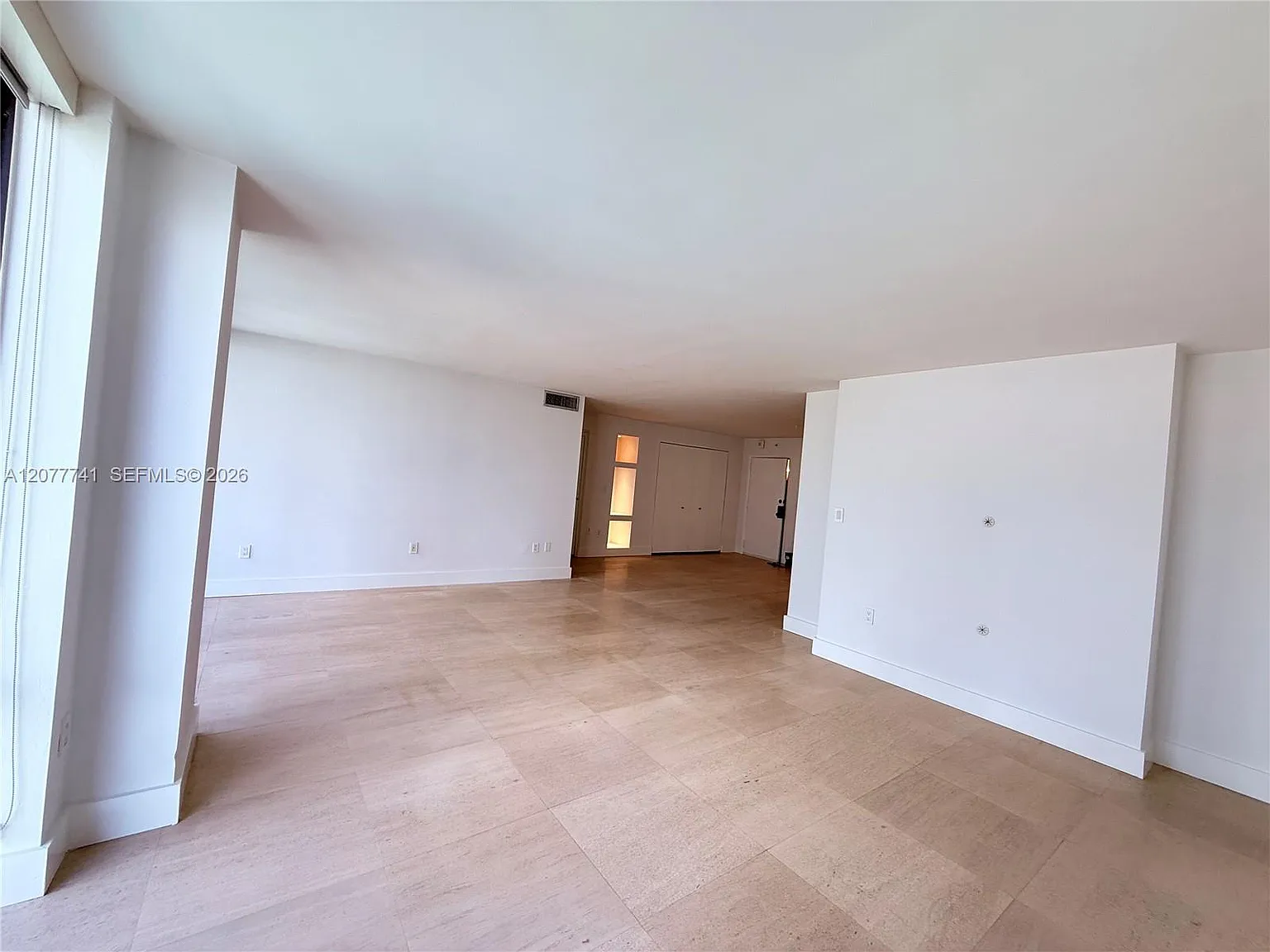 Costa Bella Condo — Photo 4