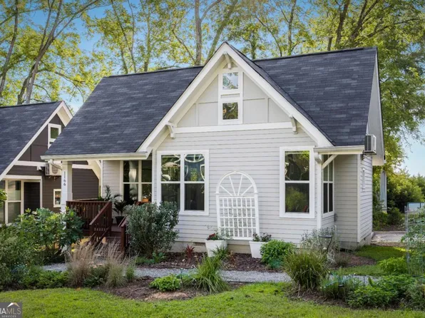 1166 Vaughan St, Clarkston, GA 30021