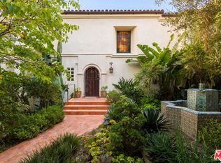 3842 Carnavon Way, Los Angeles, CA 90027