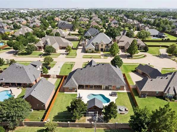 409 NW 150th Ct, Edmond, OK 73013