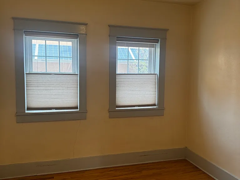 317 Dartmouth Dr SE — Photo 19