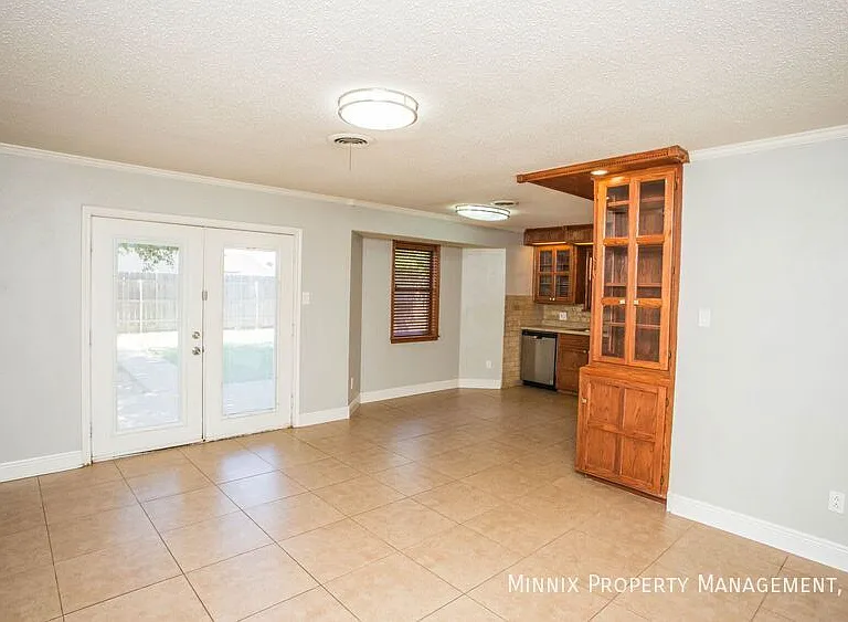 5523 17th Pl — Photo 37