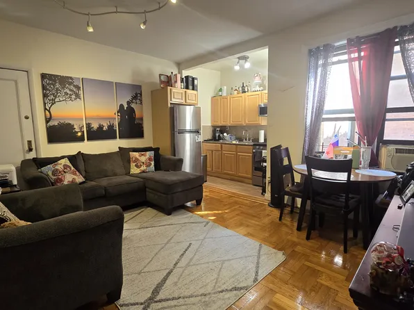 345 Bay Ridge Parkway image 1 of 5