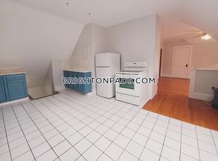 18 Upcrest Rd #3, Brighton, MA 02135