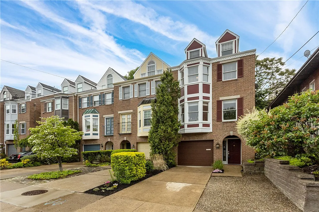 4708 Bayard St photo 1