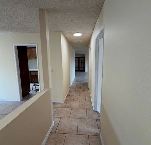 1609 Grove St #B — Photo 24