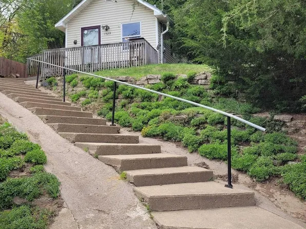 1529 Carlin Ave, Sioux City, IA 51105