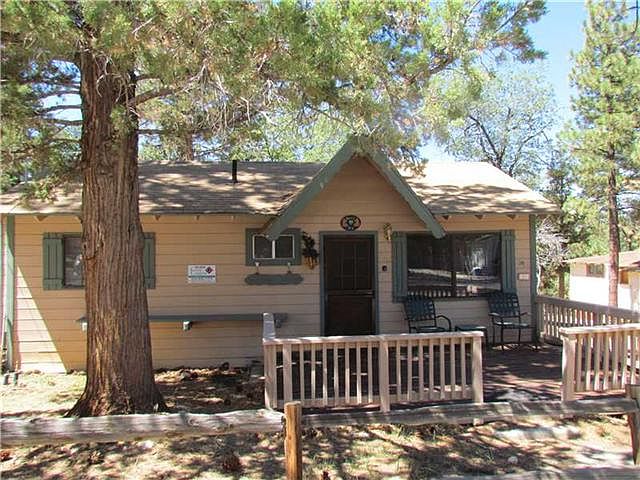 1st image of 740 Kern Ave