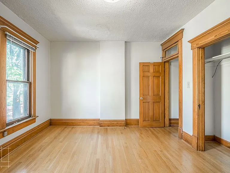83 King Ave — Photo 41
