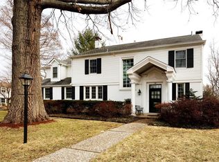 15 Algonquin Wood Pl, Saint Louis, MO