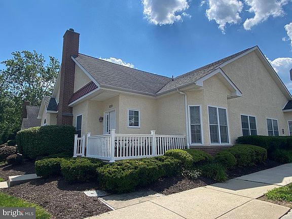 2nd image of 15002 Sunflower Dr