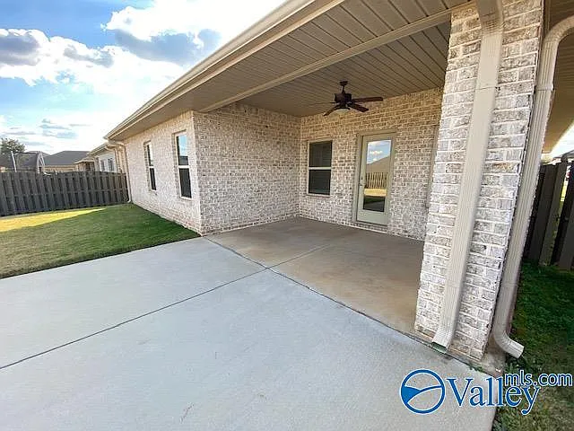 311 River Rock Dr — Photo 44