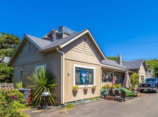531-533 SW 34th St, Lincoln City, OR 97367