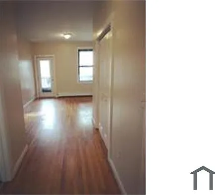 3 bed, 900 sqft, $3,400 — Photo 4
