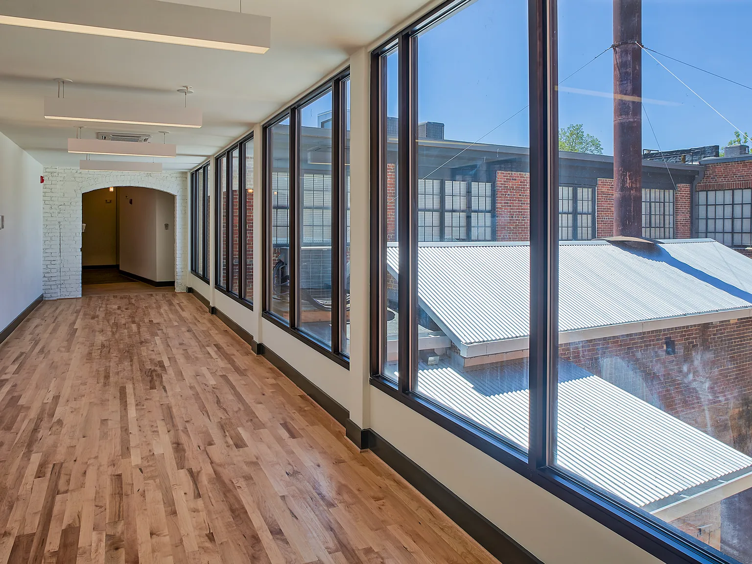 Long Lofts — Photo 2